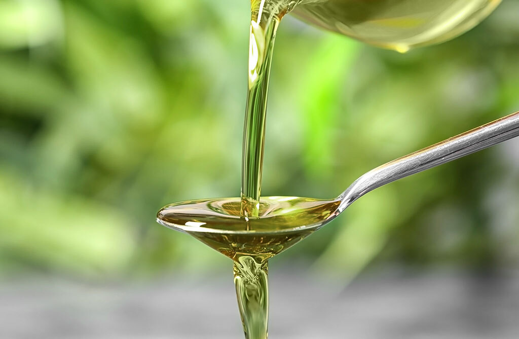 DIY Cannabis Oil From Home - The Top Methods & Recipes You Need To Know